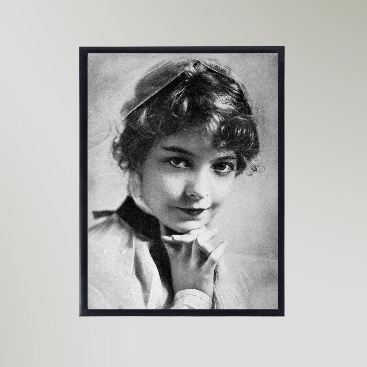 Lillian Gish (1916) Portrait Art Print