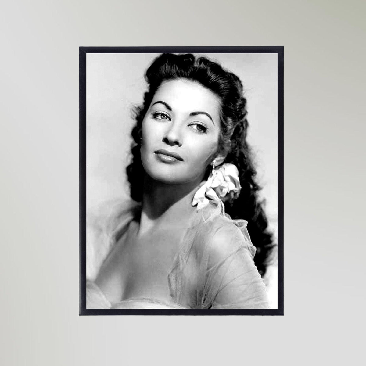 Yvonne De Carlo (1951) Portrait Art Print